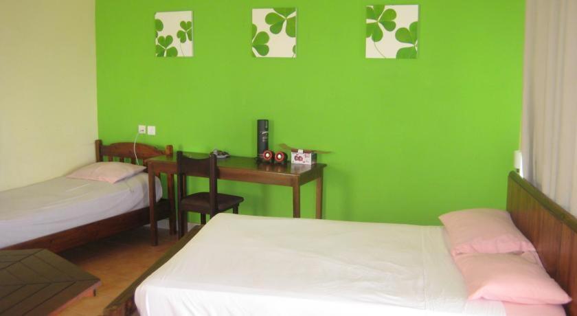 Le Cactus Guesthouse Тер-Руж Экстерьер фото